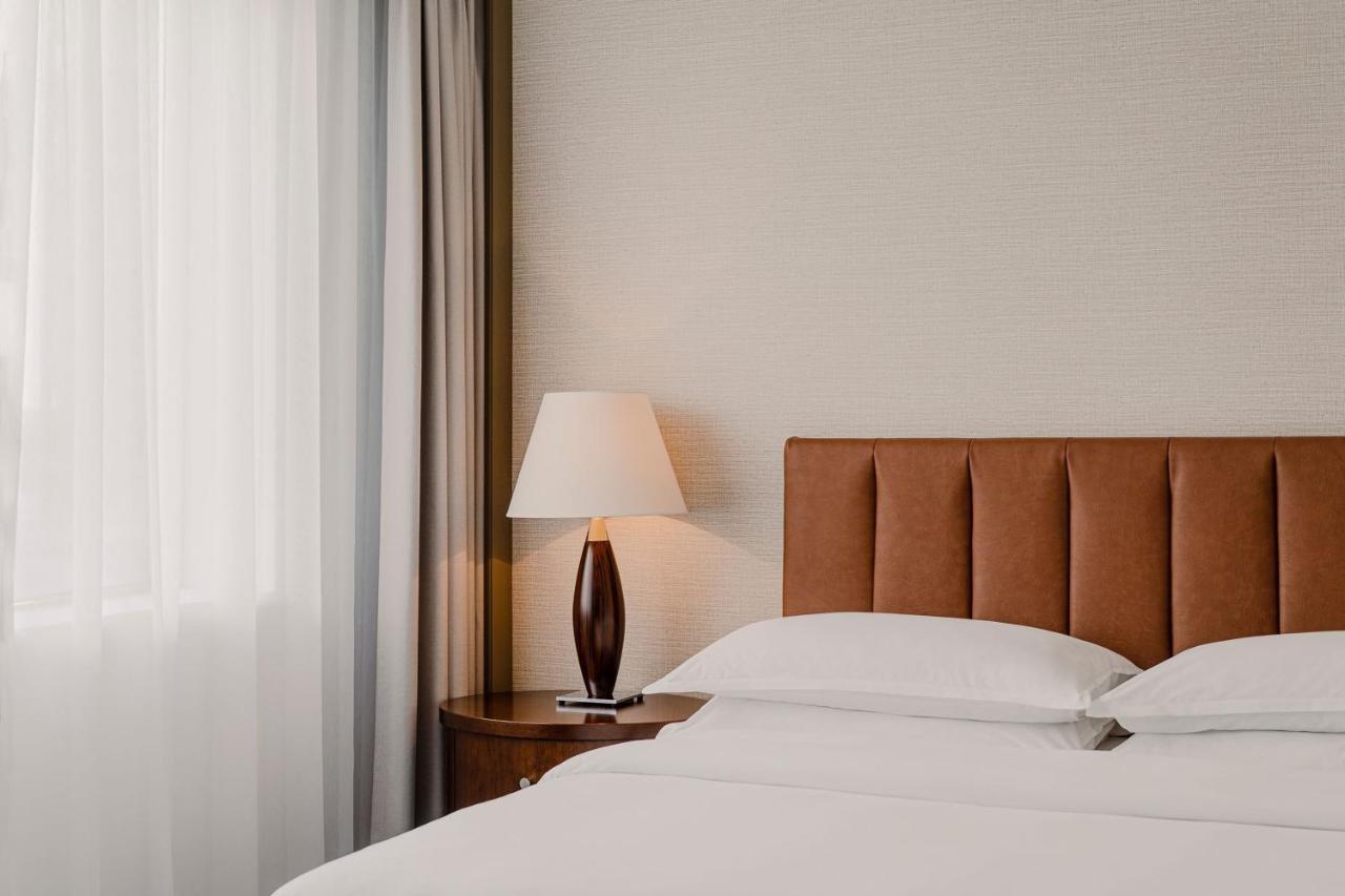 เชราตัน พอซนัน โฮเต็ล Hotel พอซนาน ภายนอก รูปภาพ