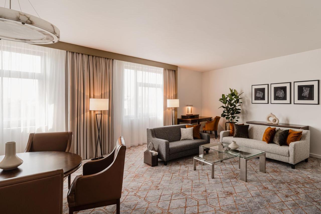 เชราตัน พอซนัน โฮเต็ล Hotel พอซนาน ภายนอก รูปภาพ Suite